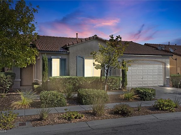 3rd image of 7472 Cleghorn Canyon Way