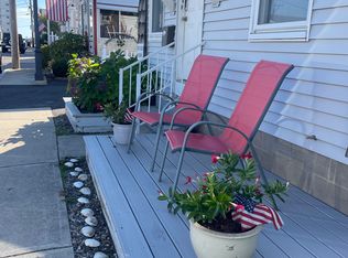 31 Highland Ave, Hampton, NH 03842