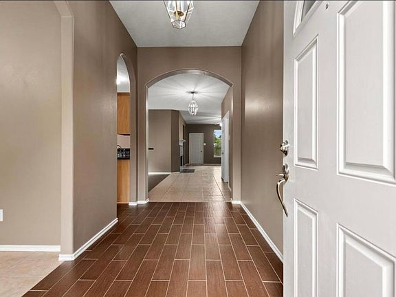 4th image of 20123 Glen Burn Ct