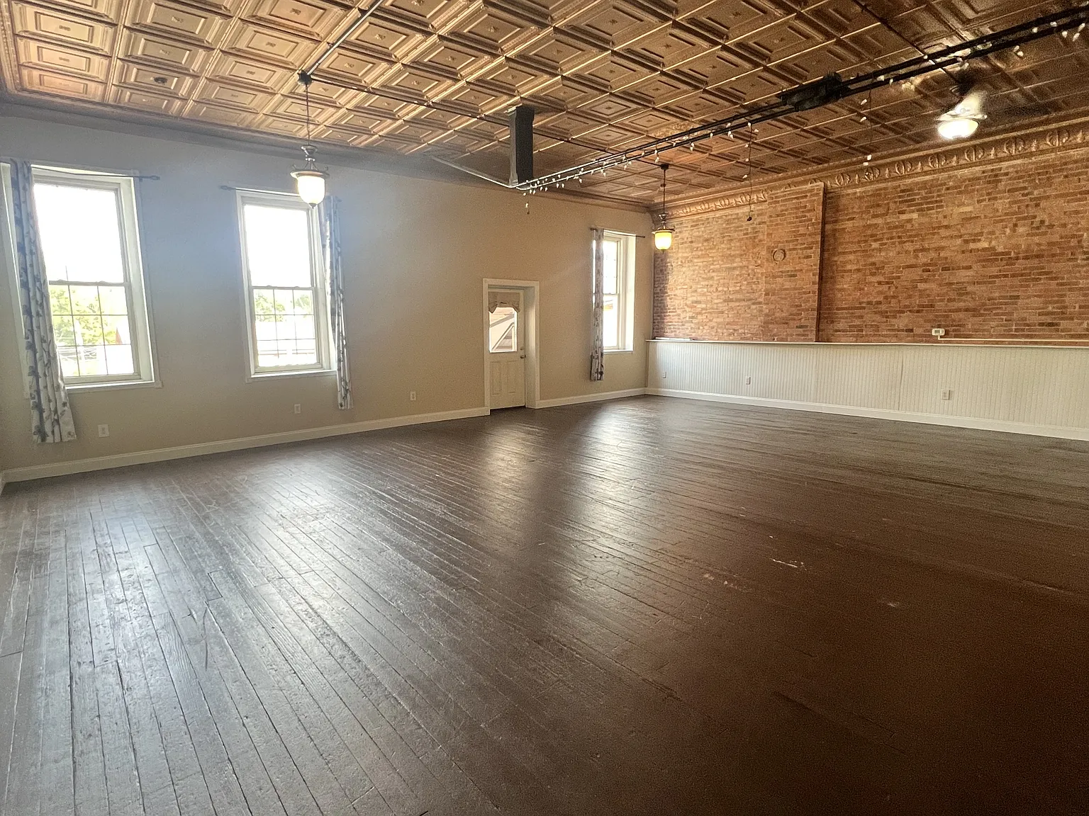 146 West Jackson Street - 1 — Photo 3