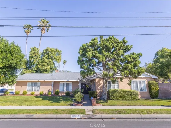 18715 Plummer St, Northridge, CA 91324