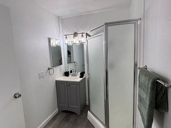 5th image of 1757 Richland Ave APT 24
