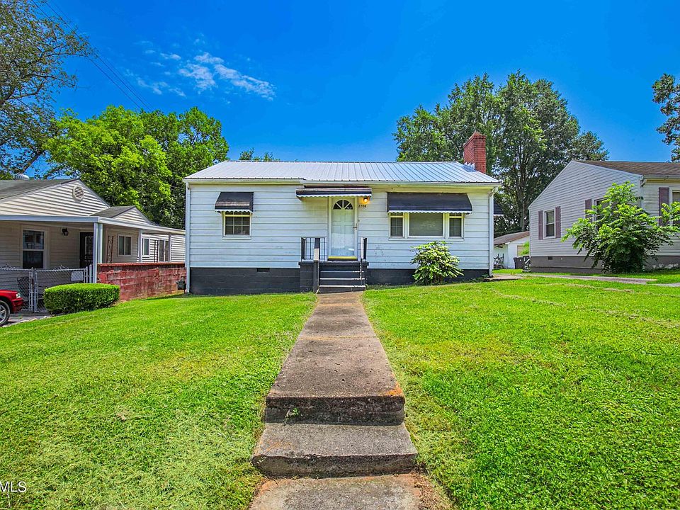 1st image of 2208 Barker Ave