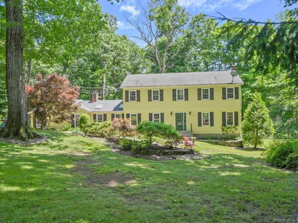 83 Asmara Way, Easton, CT 06612