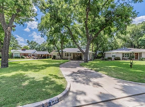 5th image of 132 McGee Dr