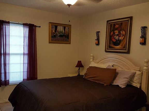 2nd image of 6808 Friendship Dr