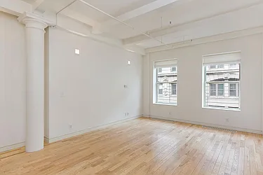 Sold by Avenue Real Estate