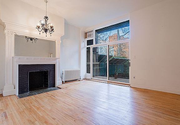 2nd image of 119 W 88th St APT 1B
