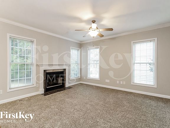 3rd image of 3205 Quail Run Dr