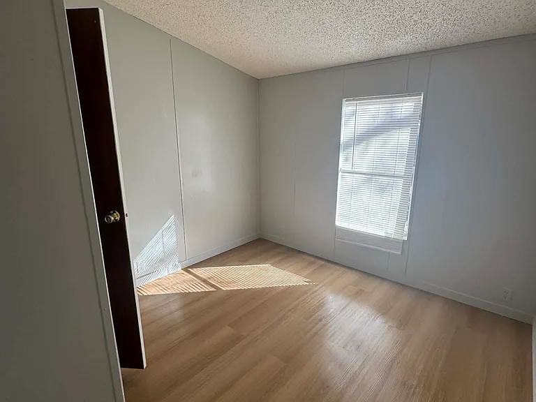 204 Pinnacle Way — Photo 8