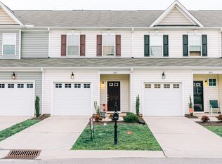 1013 Renewal Pl, Raleigh, NC 27603