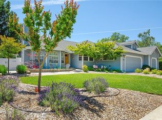 975 Page Dr, Lakeport, CA