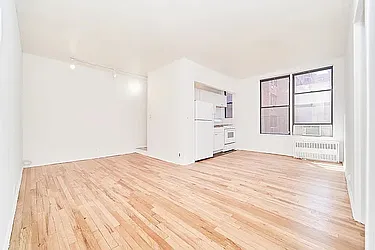 Rented by Living New York