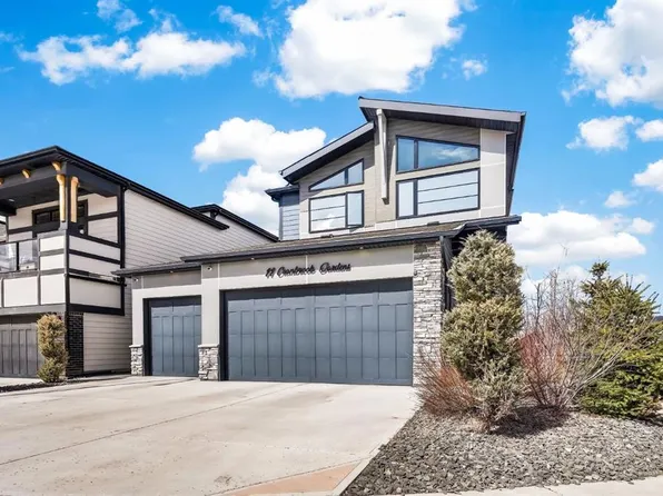 11 E Cranbrook Gdns SE, Calgary, AB T3M 2X5