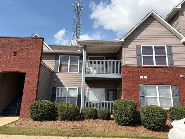1114 S College St APT 5-104, Auburn, AL 36832