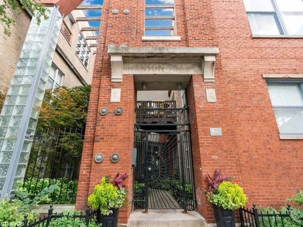 525 N Ada St APT 30, Chicago, IL 60642