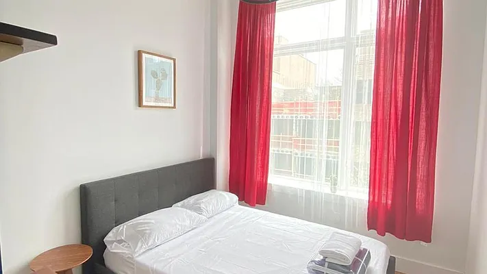 Rented by Nooklyn NYC LLC | media 49