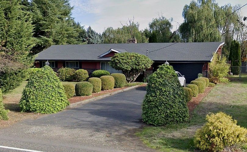 1st image of 9811 NE 152nd Ave #B
