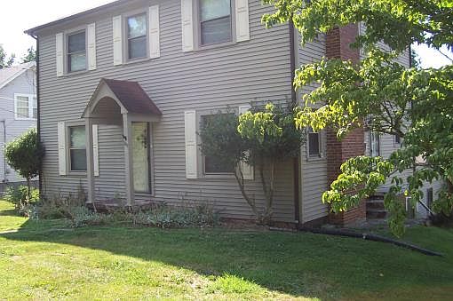 3rd image of 819A N Race St
