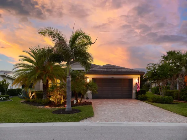 10841 SW Sunray Street, Port St Lucie, FL 34987