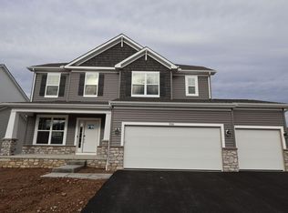 996 Heimat Haus Dr, Grove City, OH 43123