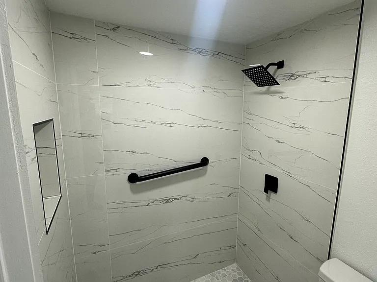 1805 Reynolds Rd #2 — Photo 16