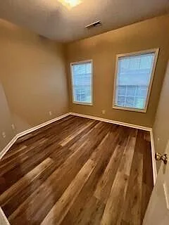 3423 Landmark Dr — Photo 11