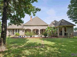 8454 Jolee Dr, Denham Springs, LA 70706