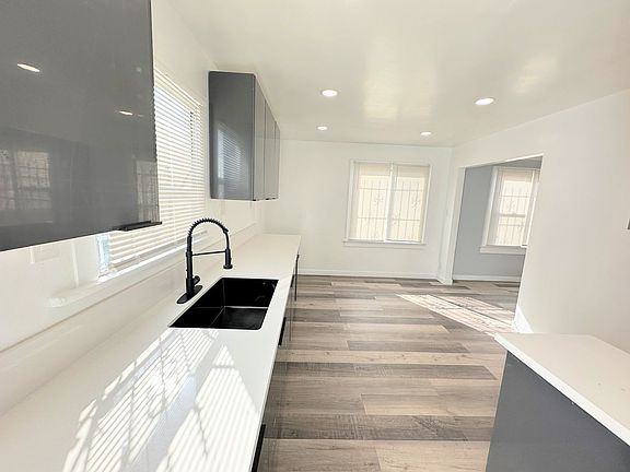 4th image of 5918 Haas Ave