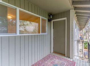 6626 SW Terri Ct APT 8, Portland, OR 97225