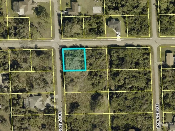 407 W 6th St, Lehigh Acres, FL 33972