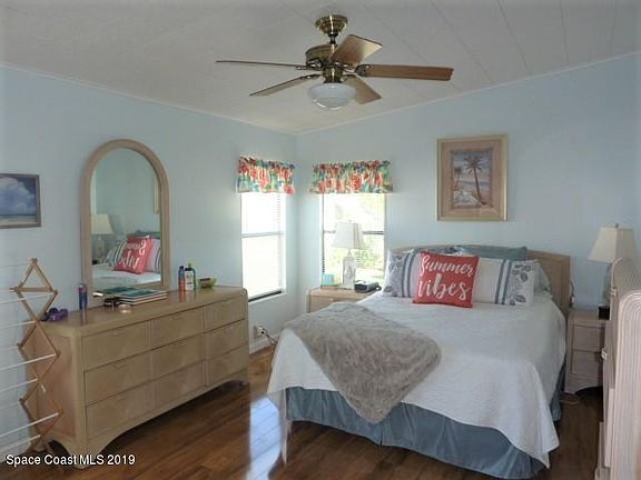 5th image of 905 Thrush Cir
