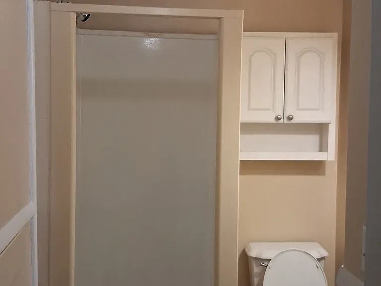 1602 Howard Ave #2 — Photo 8