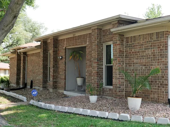 589 King Cir, Lewisville, TX 75067