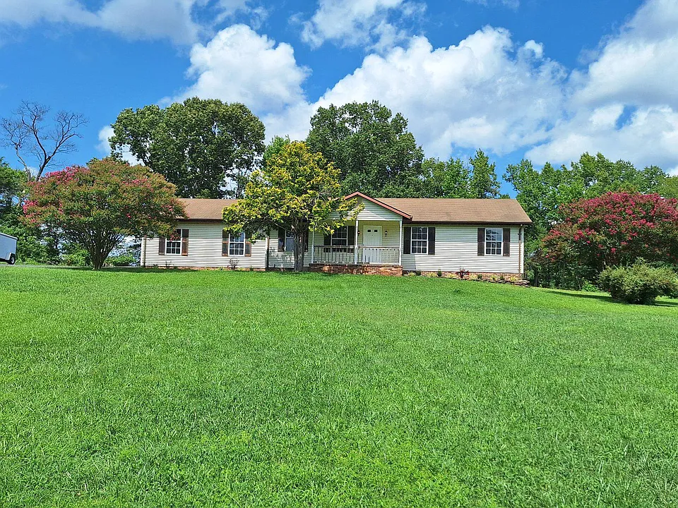 7108 Glen Albin Rd