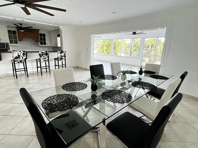 3324 Lakeview Blvd — Photo 7