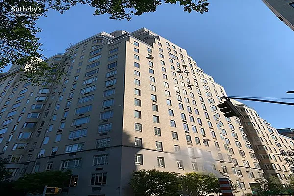 Sold by Sotheby's International Realty | media 20