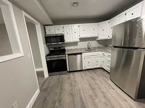 40 Sachem Dr #206 Photo 1