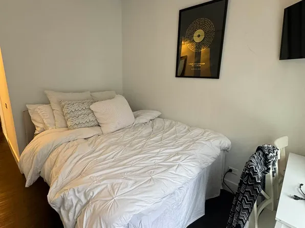 146 West 57th Street image 12 of 12