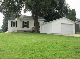 1708 6th St, Monroe, WI 53566