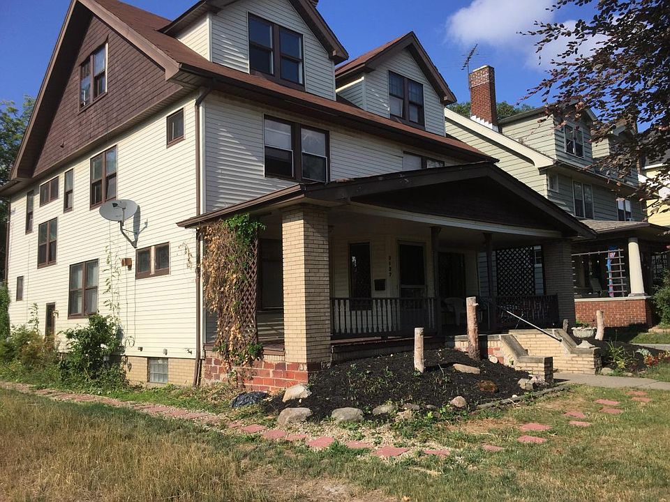 3127 E. Derbyshire