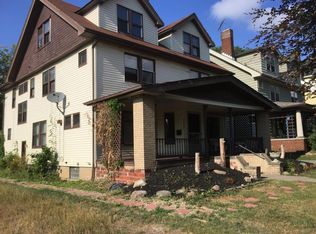 3127 E Derbyshire Rd, Cleveland Heights, OH