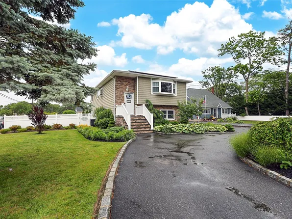1222 Saxon Avenue, Bay Shore, NY 11706