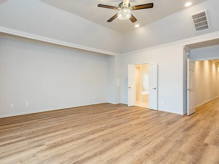2504 Park St #B — Photo 21