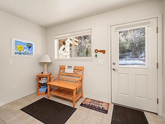 4th image of 1276 Main St #7