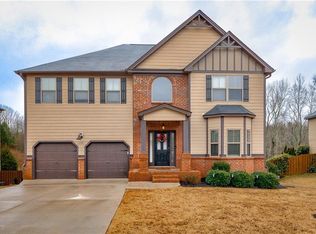 6045 Country Lake Rd, Cumming, GA 30041