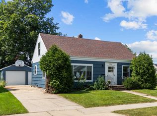 2301 N Clark St, Appleton, WI 54911