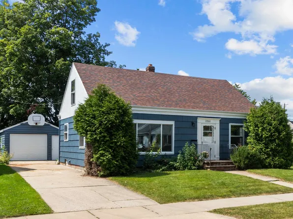 2301 N Clark St, Appleton, WI 54911