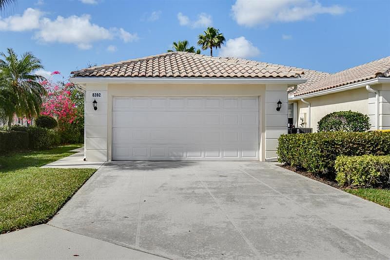 1st image of 8392 SE Paurotis Ln