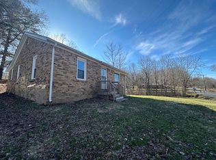 11221 Old Highway 52, Westmoreland, TN 37186